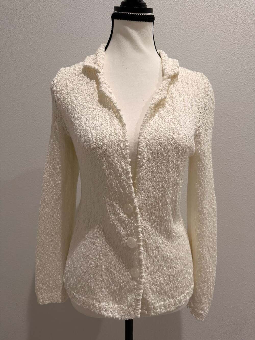 Amina Rubinacci Napoli Textured Cream Knit Long Sleeve Button-Down Cardigan